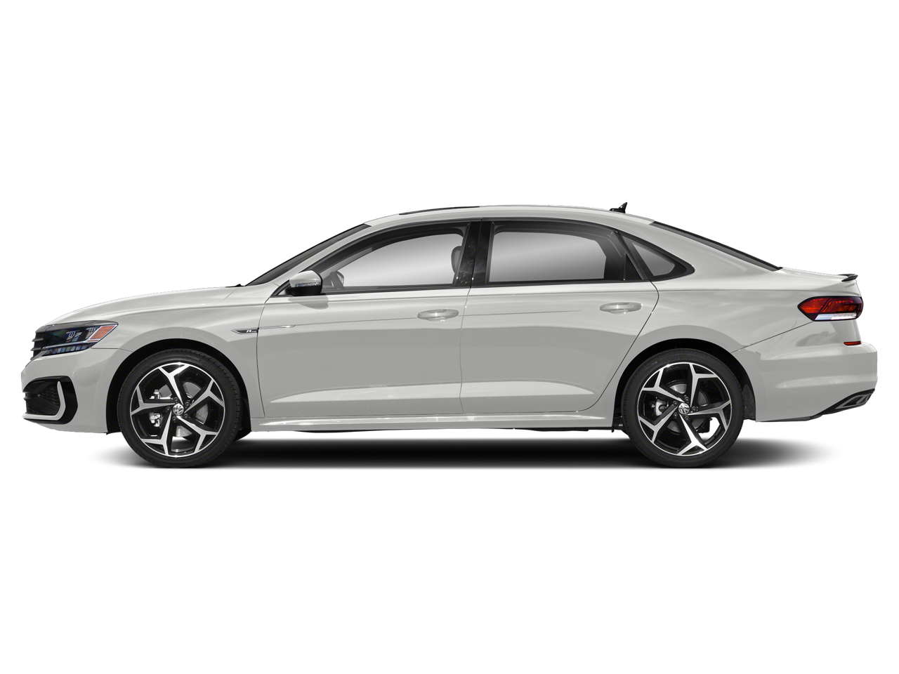 2022 Volkswagen Passat 2.0T R-Line