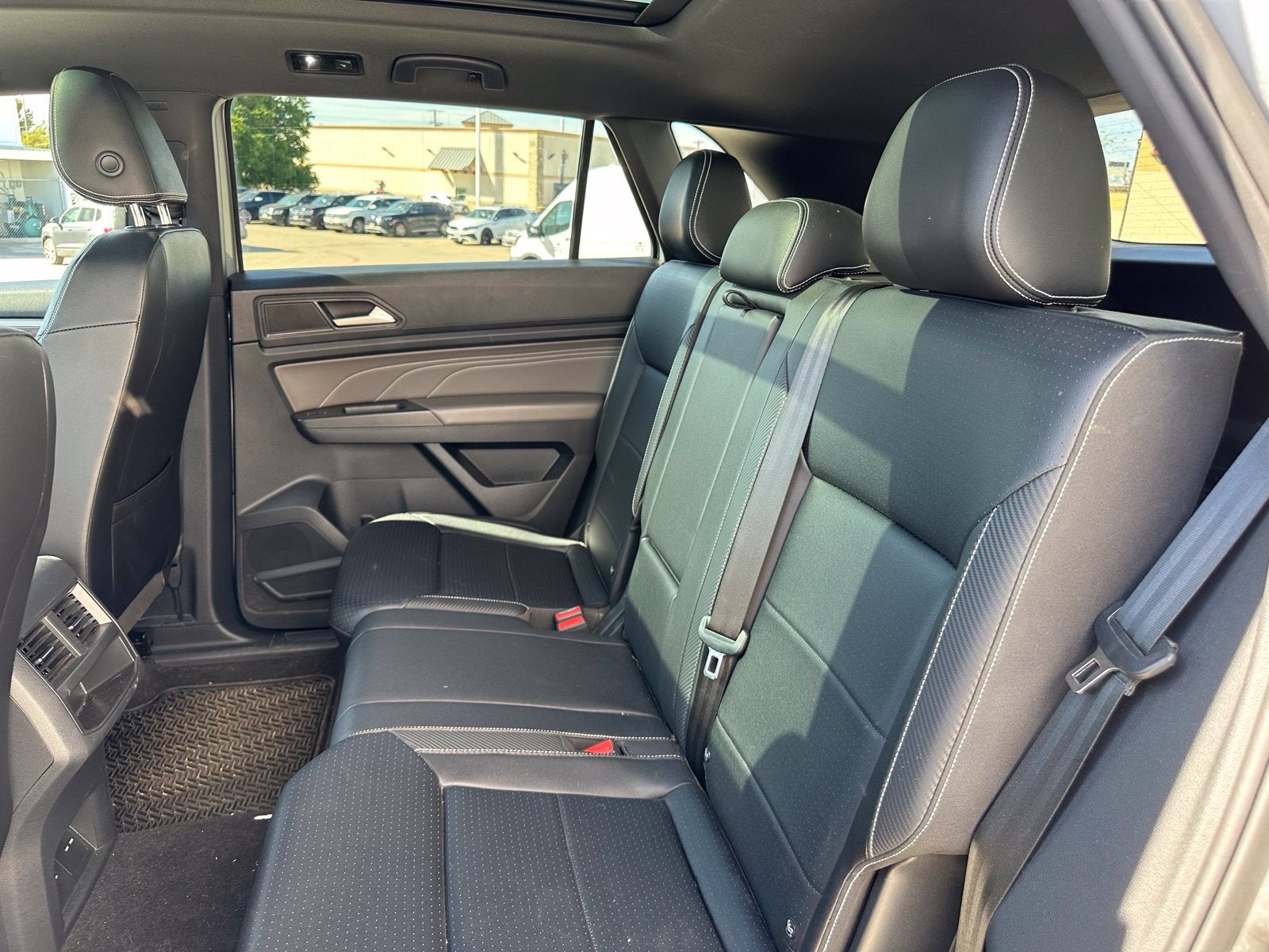 2023 Volkswagen Atlas Cross Sport 2.0T SE w/Technology