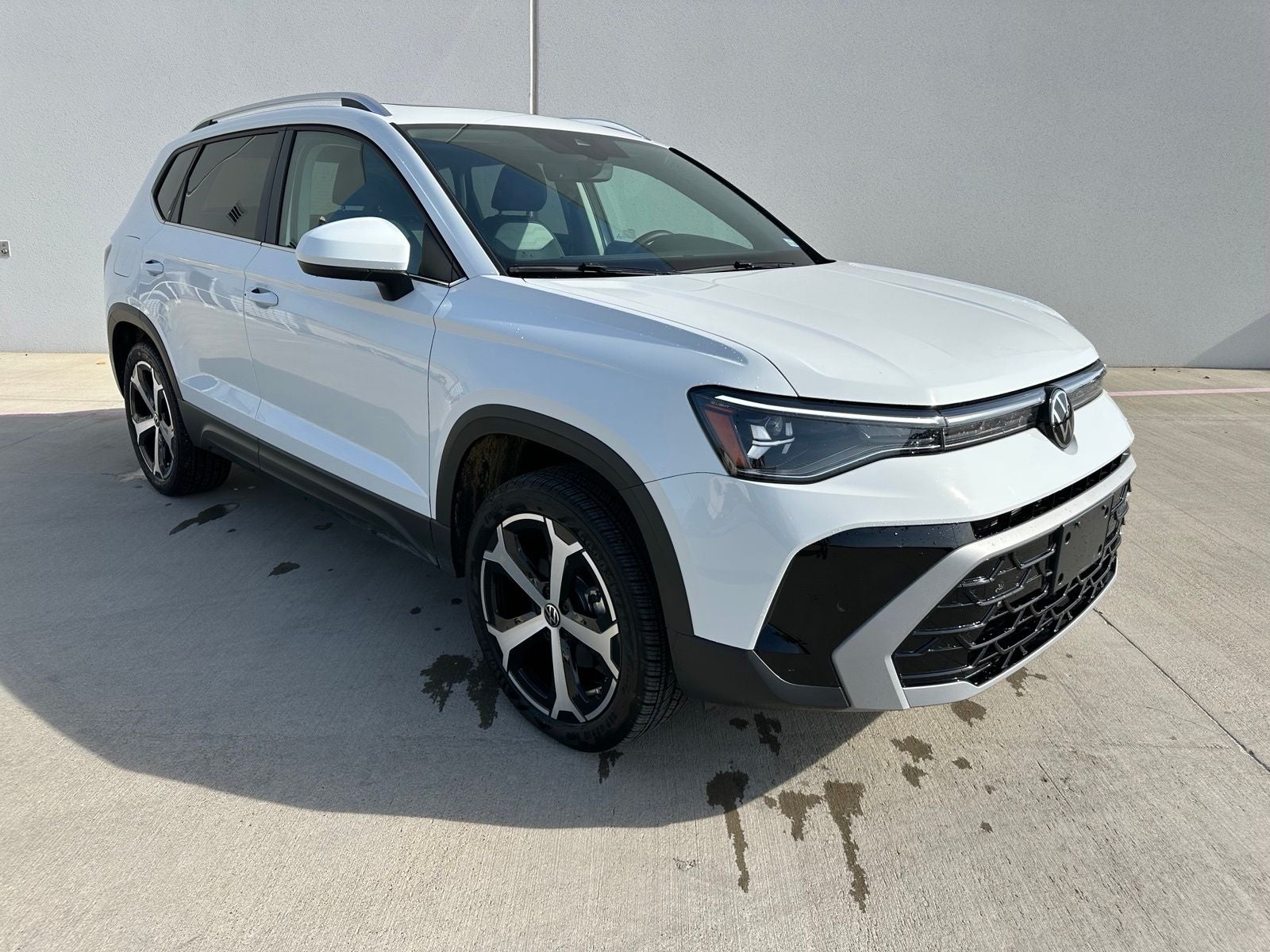 2026 Volkswagen Taos 1.5T SEL