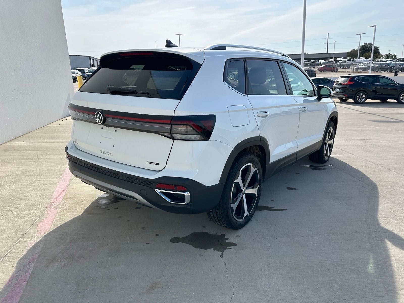 2026 Volkswagen Taos 1.5T SEL