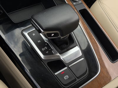 2022 Audi Q5 45 S line Premium quattro