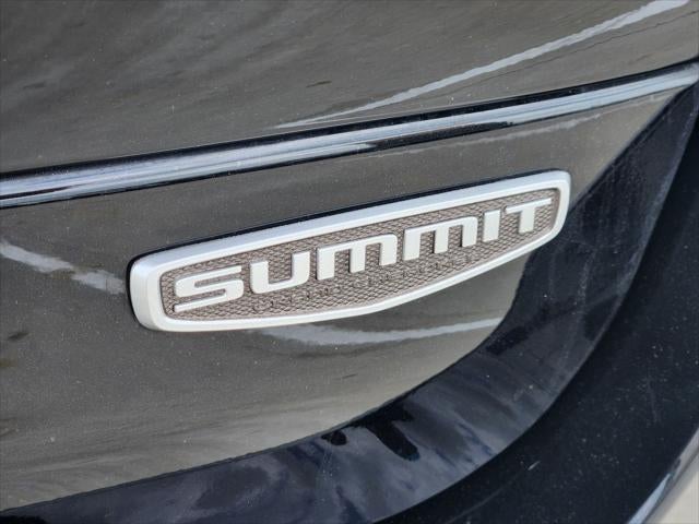 2025 Jeep Grand Cherokee L Summit Reserve 4x4