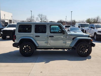 2024 Jeep Wrangler 4xe Sahara 4xe