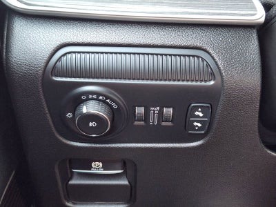 2024 Jeep Wagoneer Series II 4x2