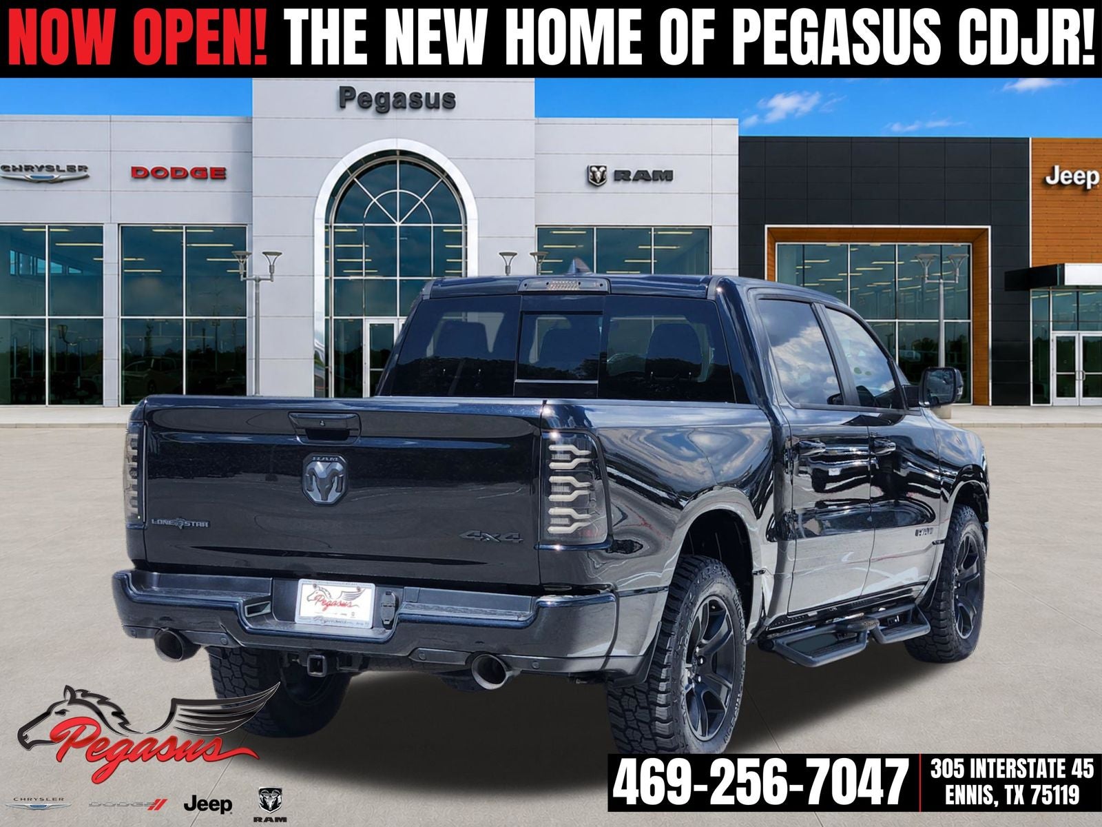 2023 RAM Ram 1500 Lone Star Crew Cab 4x4 5'7' Box