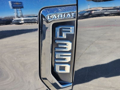 2017 Ford F-350 LARIAT