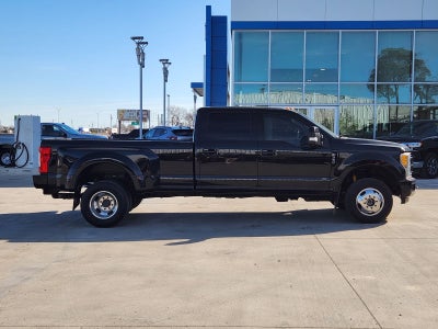 2017 Ford F-350 LARIAT