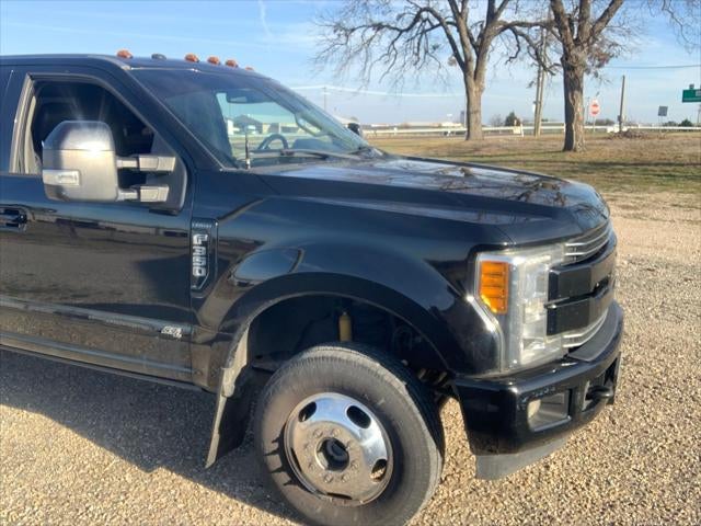 2017 Ford F-350 LARIAT