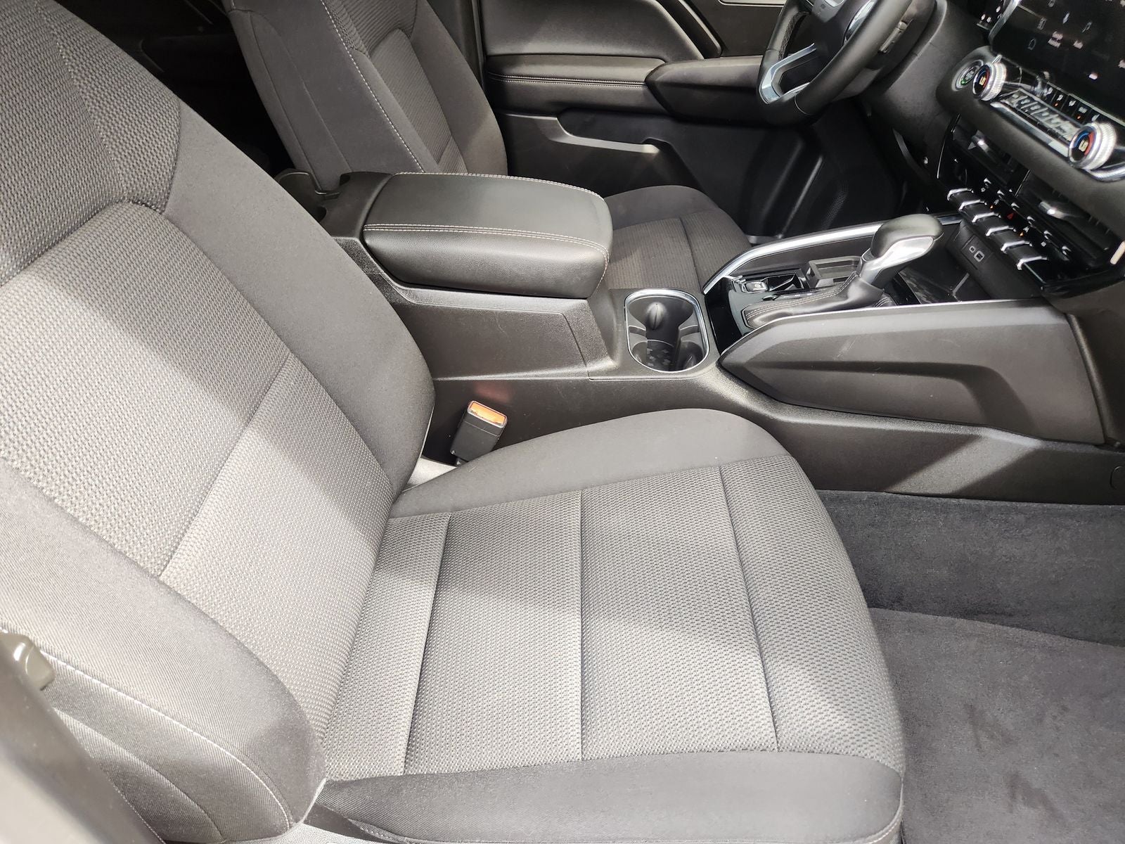 2023 GMC Canyon 2WD Crew Cab Short Box Elevation