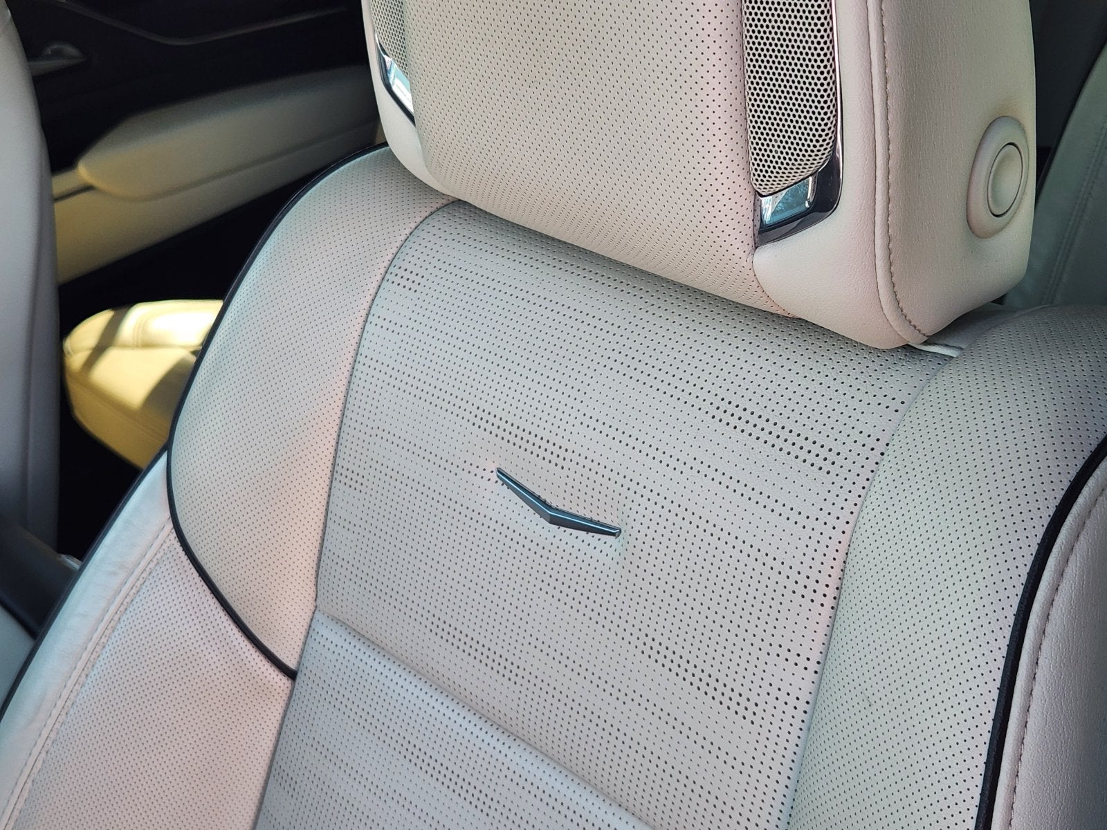 2024 Cadillac Escalade ESV 2WD Sport