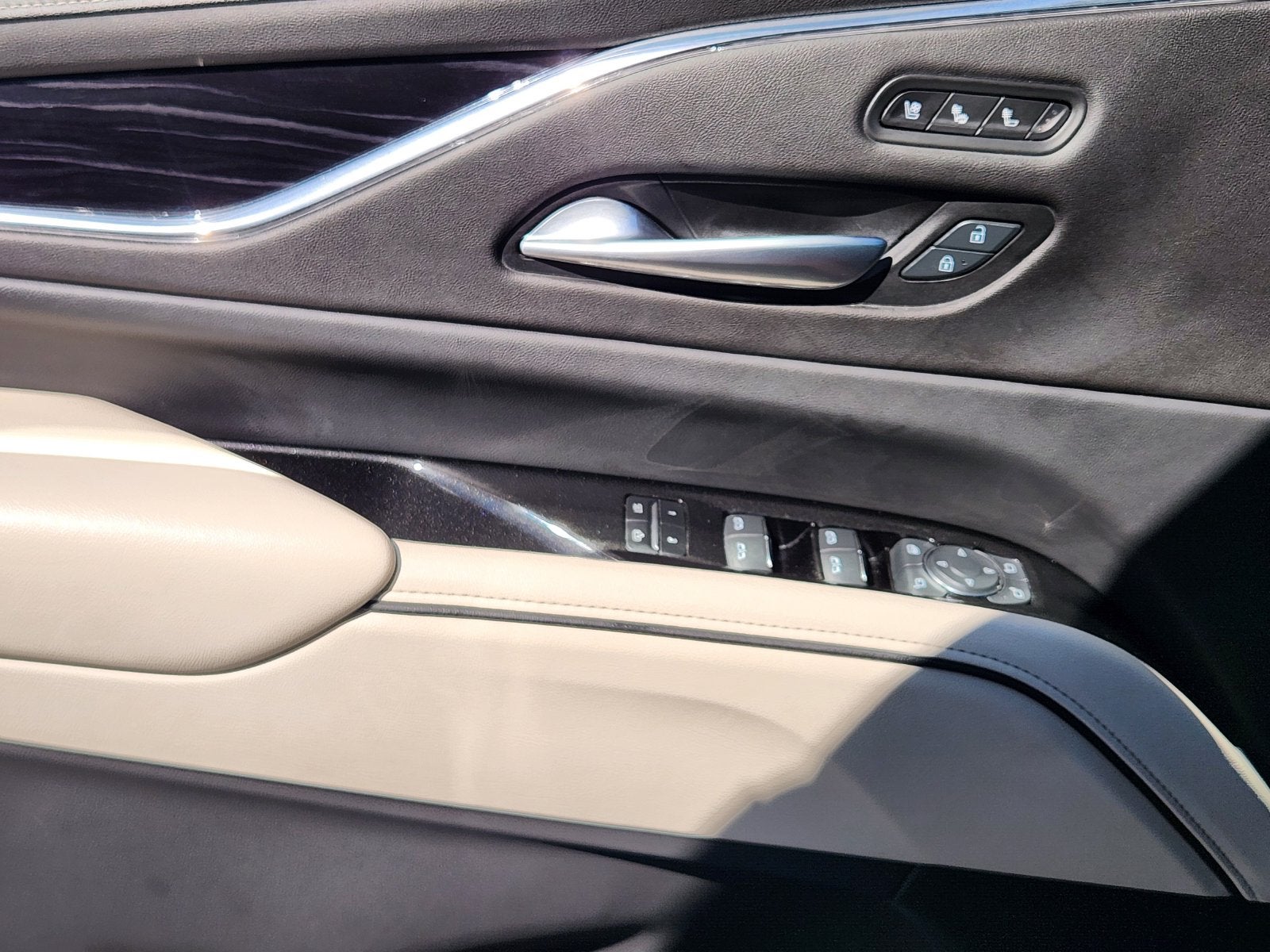 2024 Cadillac Escalade ESV 2WD Sport