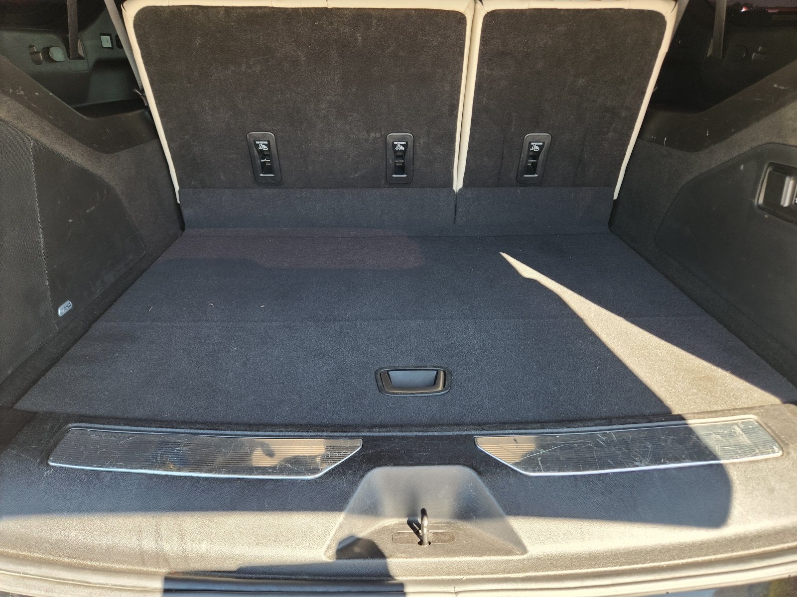 2024 Cadillac Escalade ESV 2WD Sport