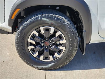 2024 Nissan Frontier Crew Cab PRO-4X 4x4