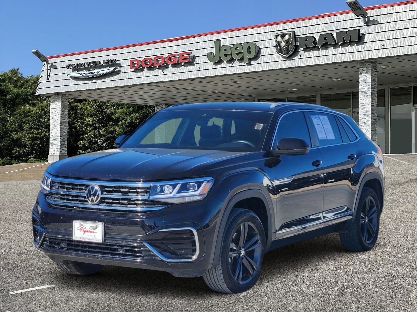 2022 Volkswagen Atlas Cross Sport 3.6L V6 SEL R-Line