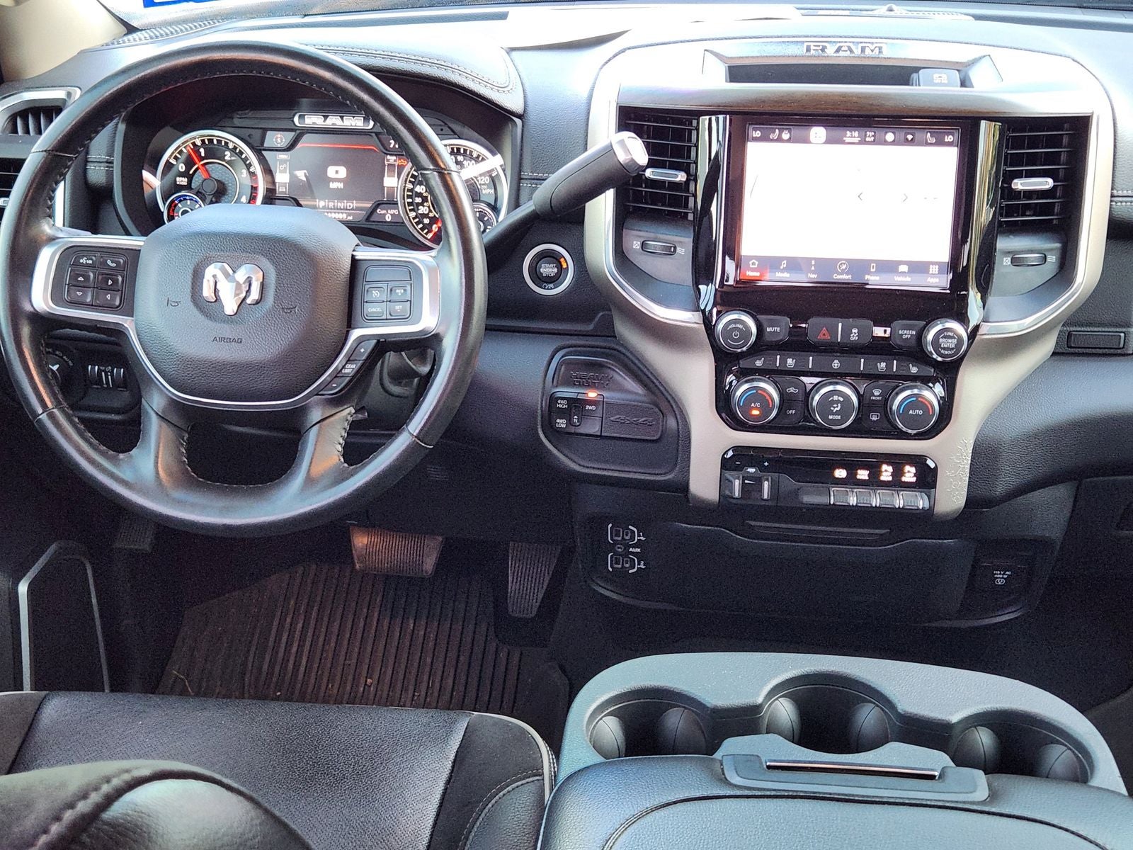 2022 RAM Ram 3500 Laramie Crew Cab 4x4 6'4' Box