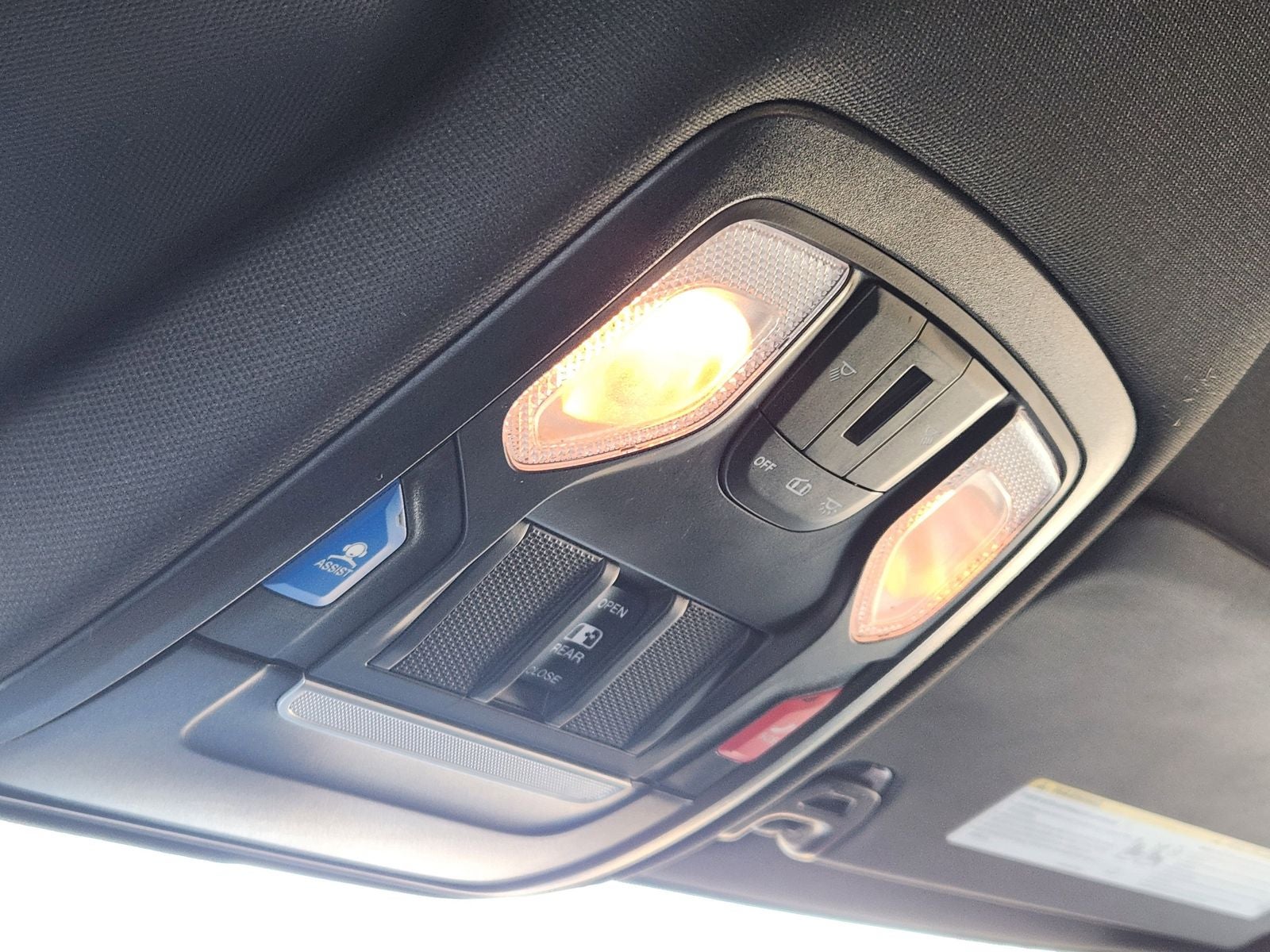 2022 RAM Ram 3500 Tradesman Crew Cab 4x4 8' Box