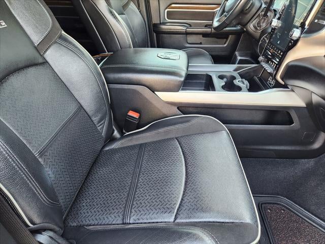 2024 RAM Ram 3500 Laramie Crew Cab 4x4 8' Box