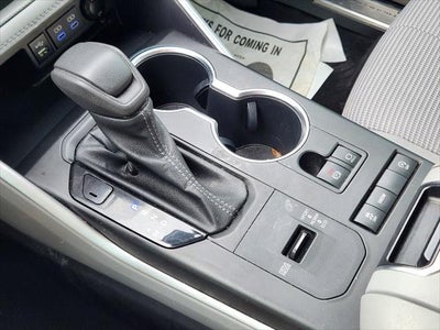 2022 Toyota Highlander L