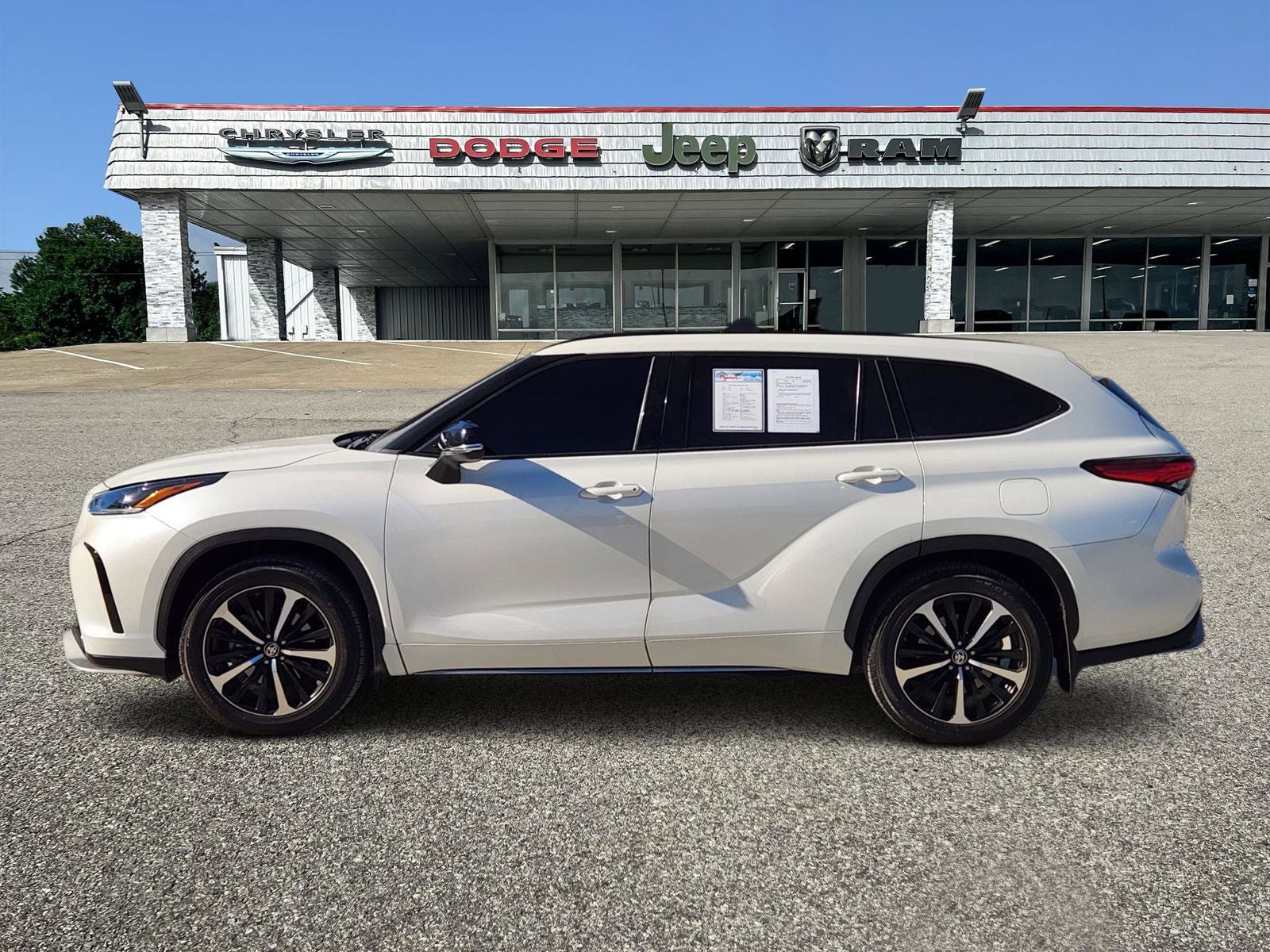 2021 Toyota Highlander XSE