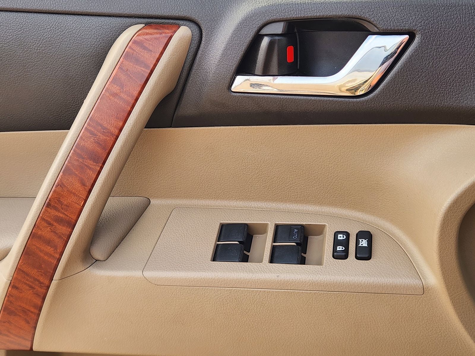 2010 Toyota Highlander Limited V6