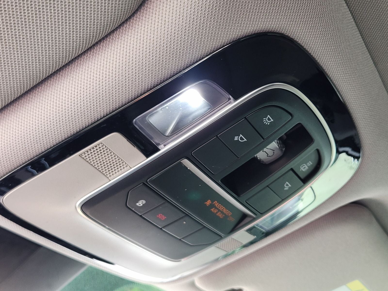 2022 Hyundai Santa Fe Hybrid SEL Premium