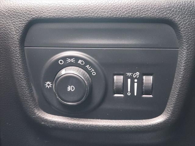 2022 Jeep Grand Cherokee Limited 4x2