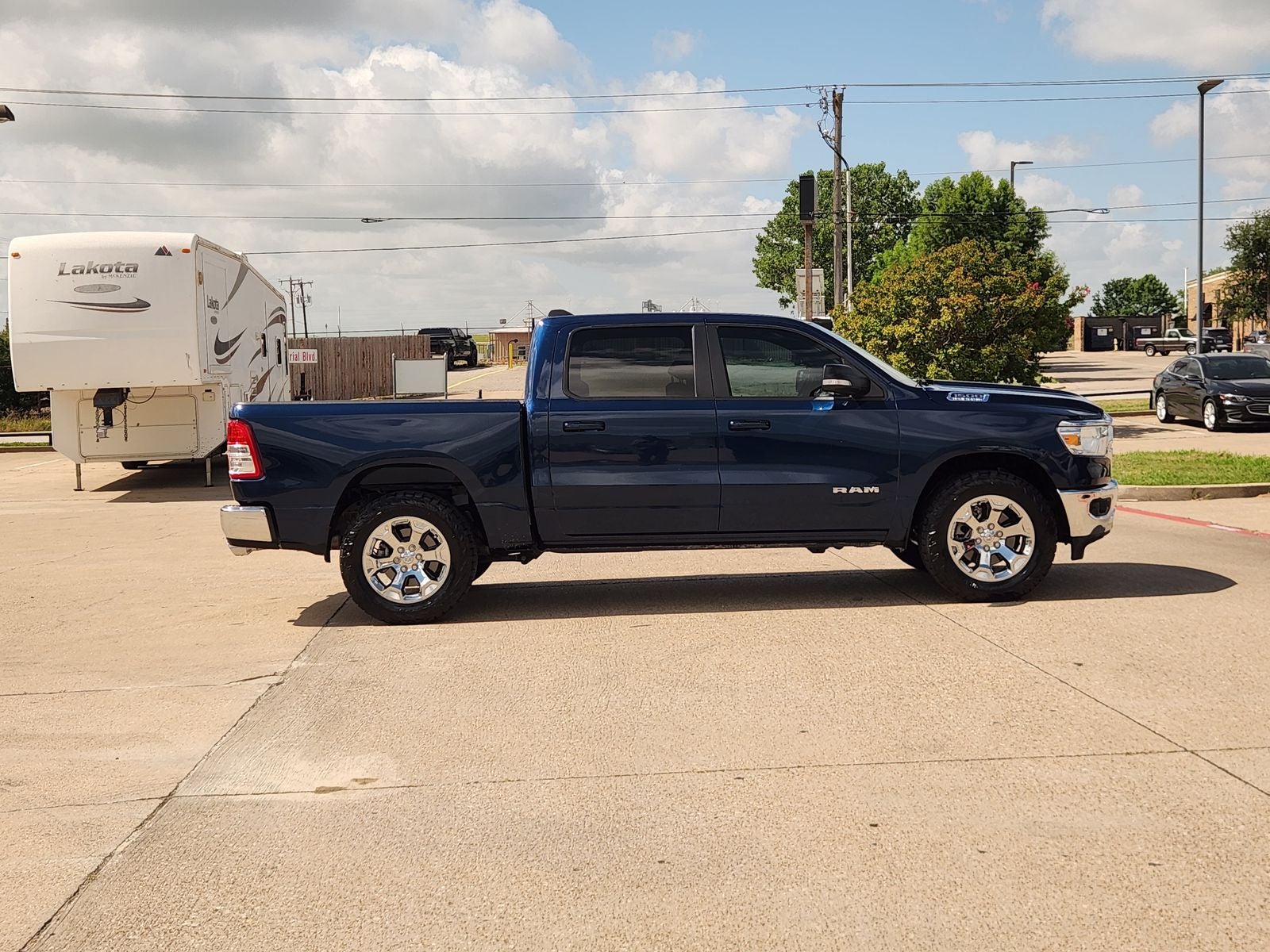 2022 RAM Ram 1500 Lone Star Crew Cab 4x4 5'7' Box