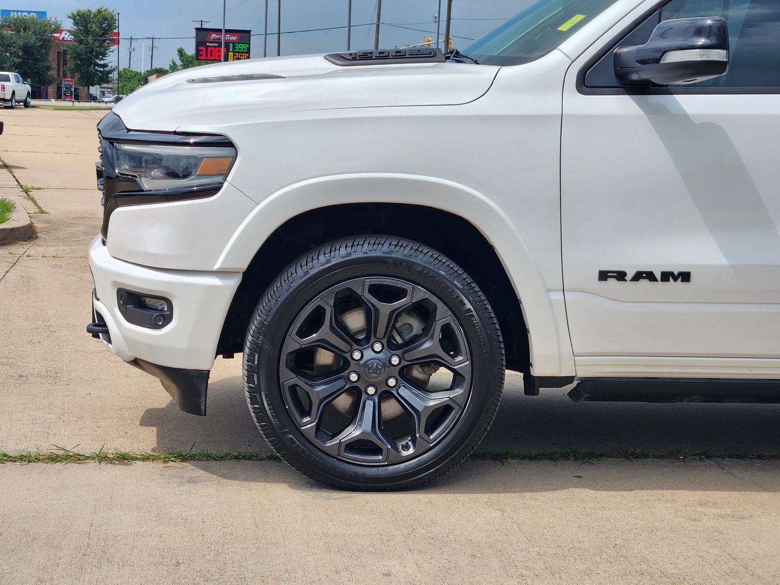 2021 RAM Ram 1500 Limited Crew Cab 4x4 5'7' Box