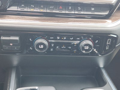 2022 Chevrolet Silverado 1500 4WD Crew Cab Short Bed RST