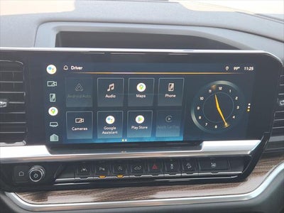 2022 Chevrolet Silverado 1500 4WD Crew Cab Short Bed RST