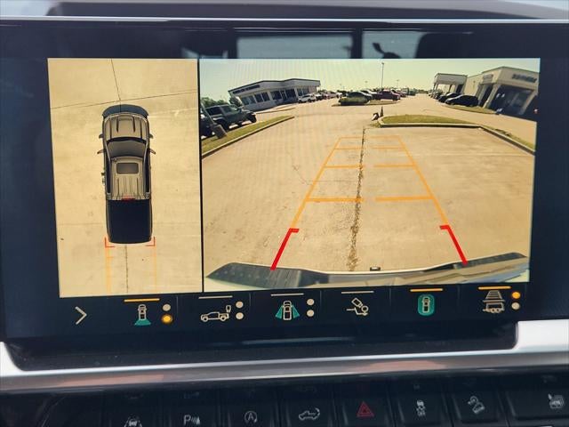 2022 Chevrolet Silverado 1500 4WD Crew Cab Short Bed RST