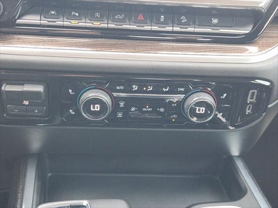 2022 Chevrolet Silverado 1500 4WD Crew Cab Short Bed RST