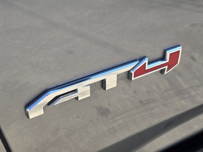 2024 GMC Yukon 4WD AT4
