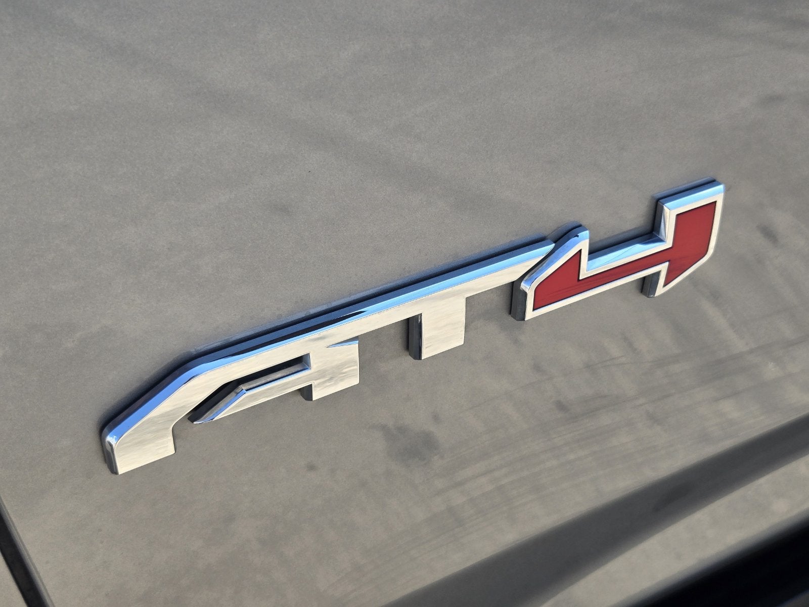 2024 GMC Yukon 4WD AT4