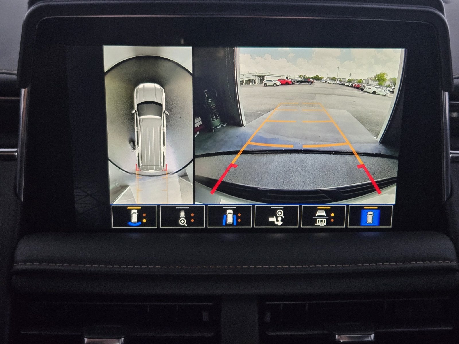 2024 GMC Yukon 4WD AT4