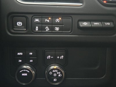 2024 GMC Yukon 4WD AT4