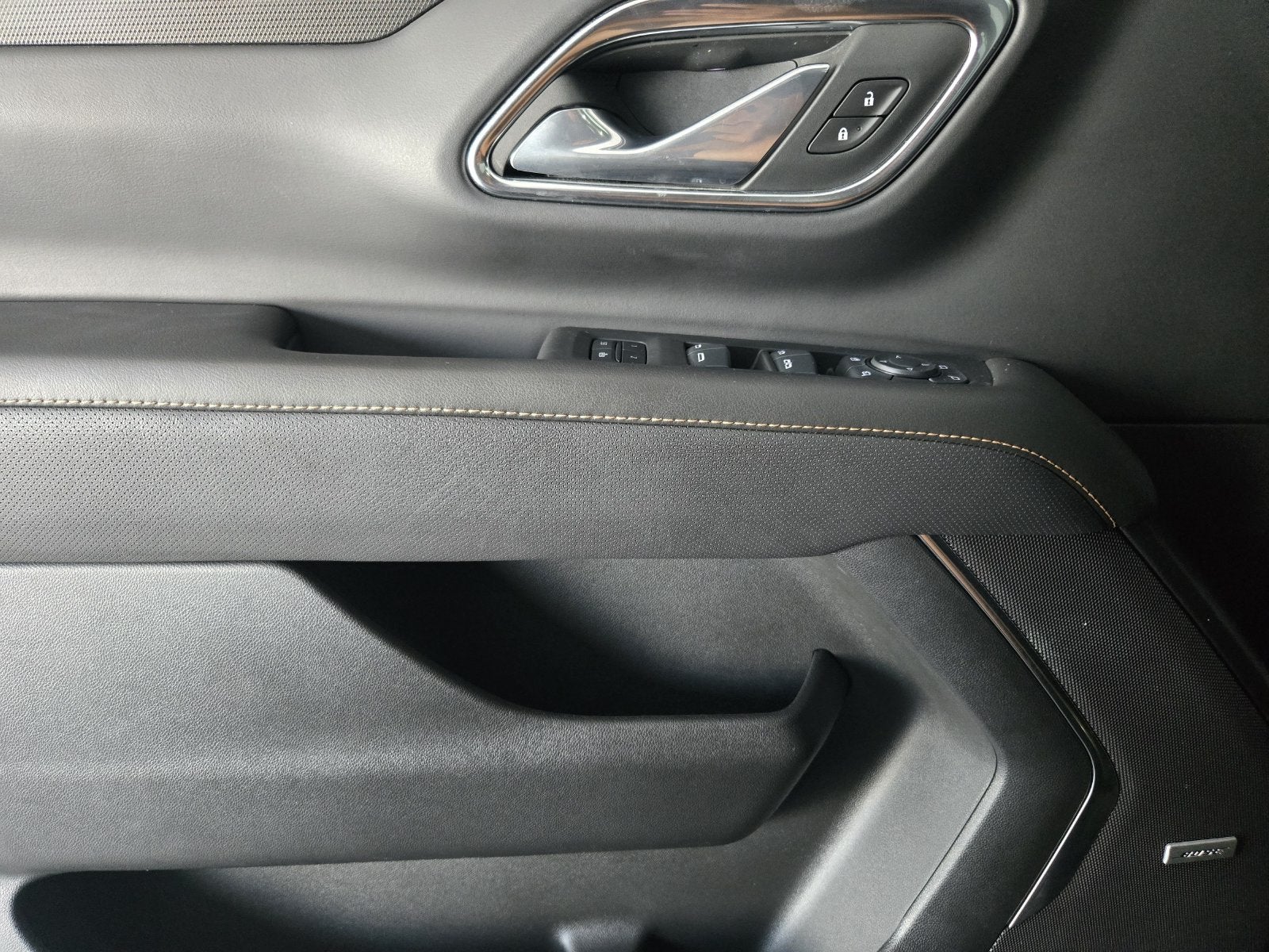 2024 GMC Yukon 4WD AT4