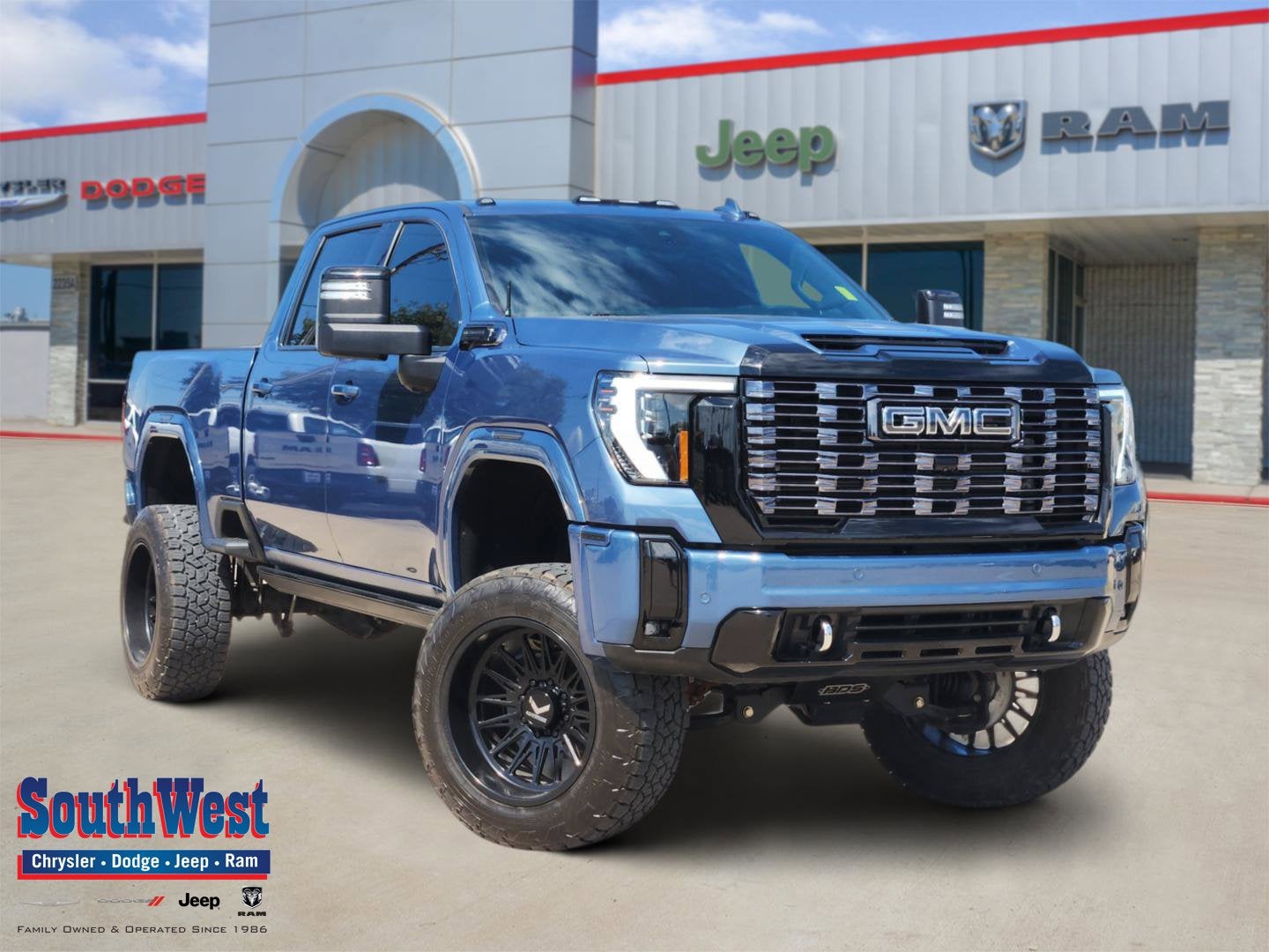 2025 GMC Sierra 2500HD 4WD Crew Cab Standard Bed Denali Ultimate