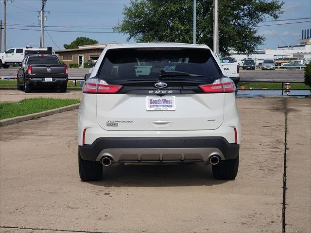 2023 Ford Edge Titanium