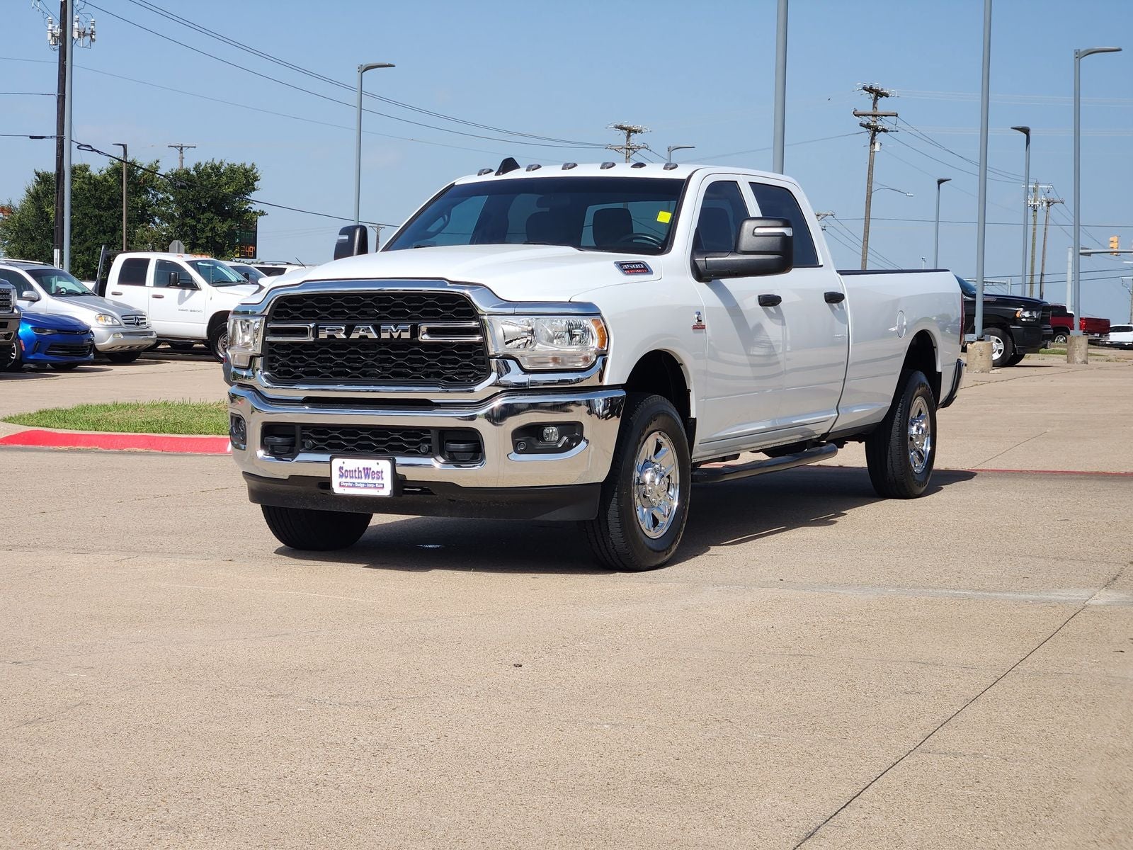 2023 RAM Ram 3500 Tradesman Crew Cab 4x4 8' Box
