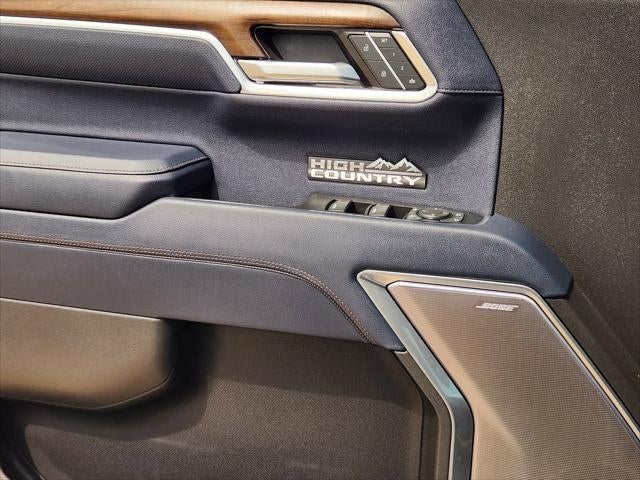 2024 Chevrolet Silverado 1500 4WD Crew Cab Short Bed High Country