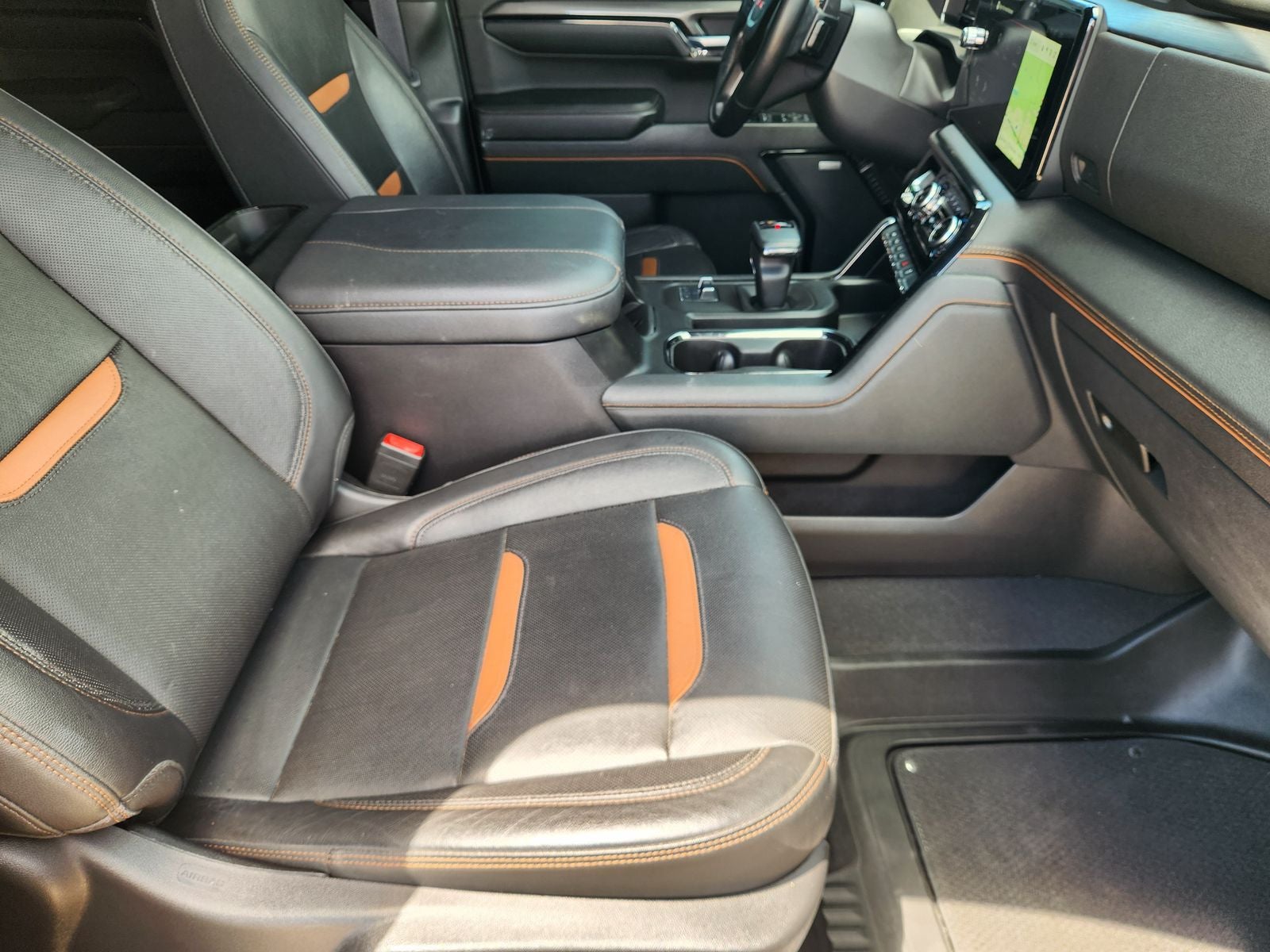 2023 GMC Sierra 1500 4WD Crew Cab Short Box AT4