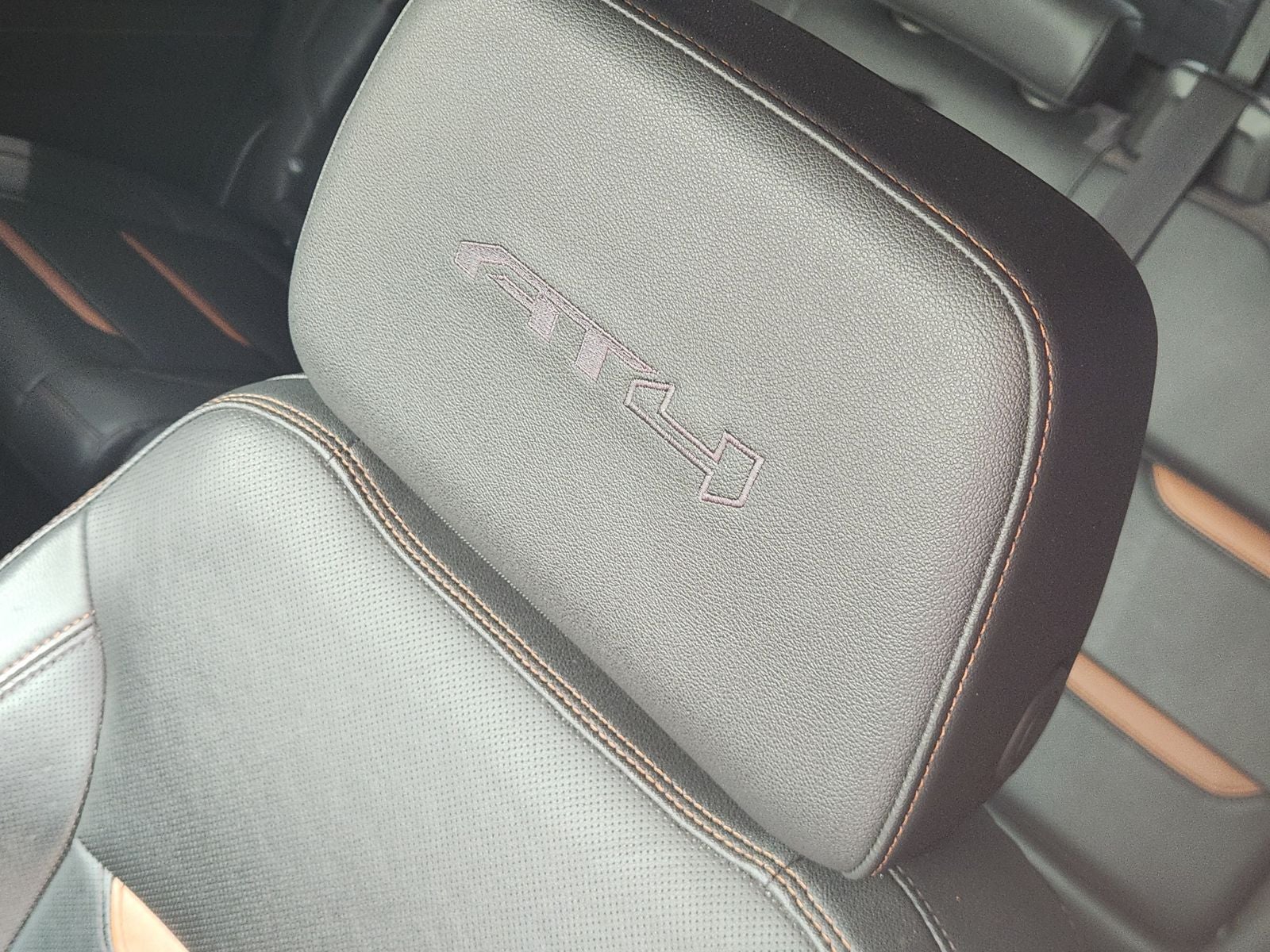 2023 GMC Sierra 1500 4WD Crew Cab Short Box AT4