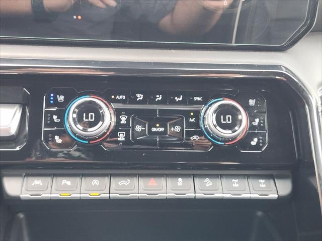 2023 GMC Sierra 1500 4WD Crew Cab Short Box AT4X