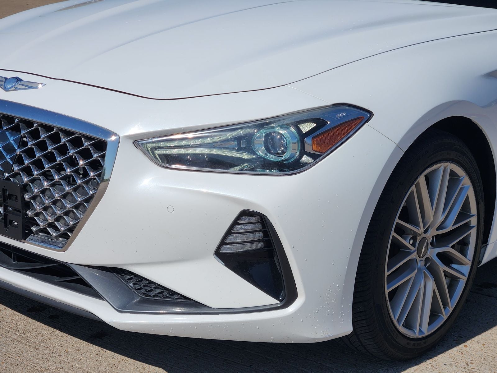 2020 Genesis G70 2.0T RWD