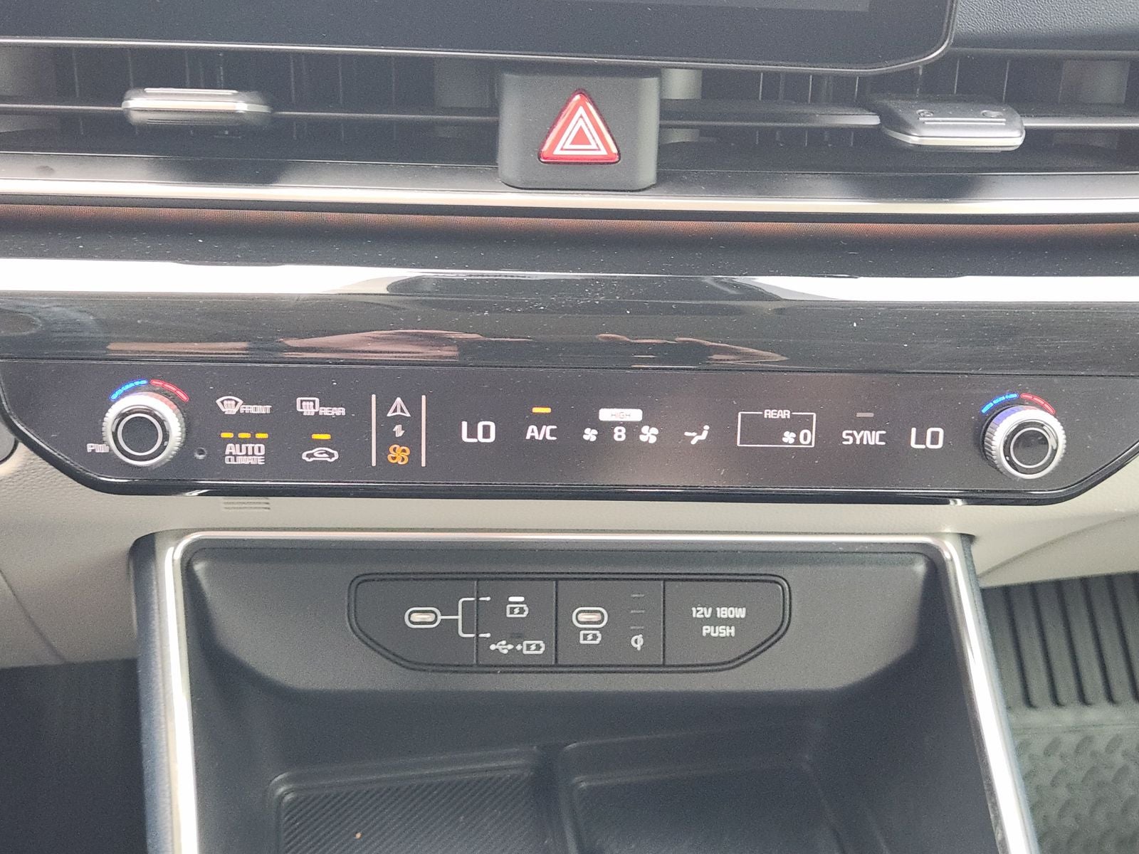 2025 Kia Carnival MPV SX Prestige