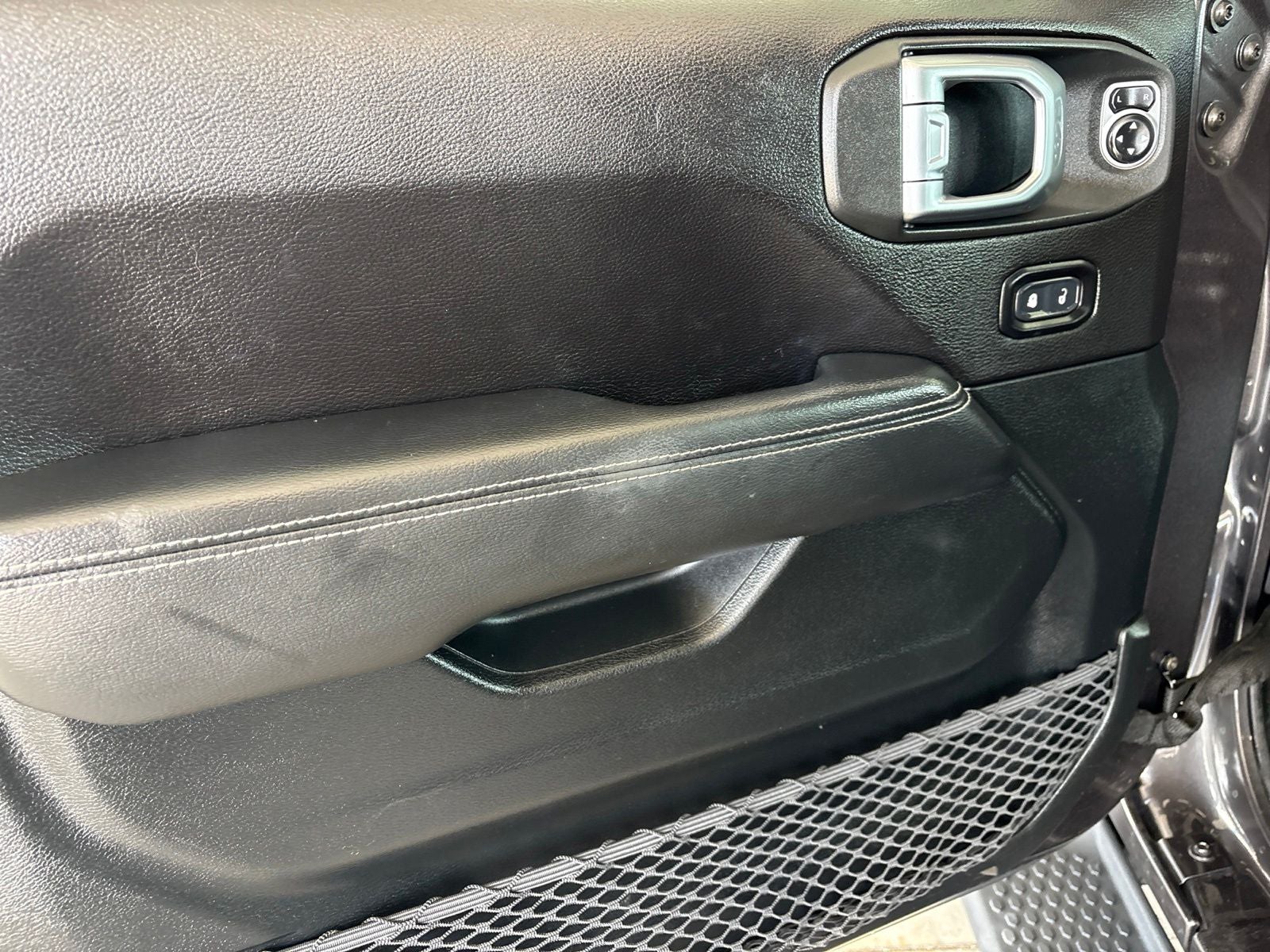 2020 Jeep Wrangler Unlimited Sahara 4x4