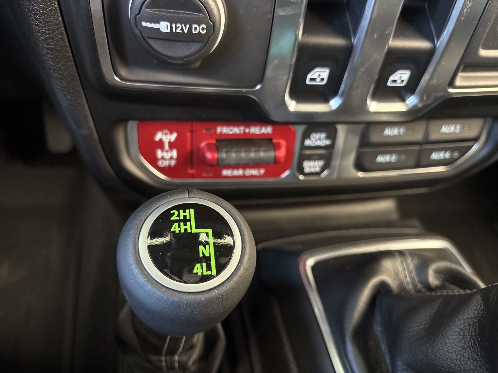 2025 Jeep Wrangler 2-Door Recon 4x4