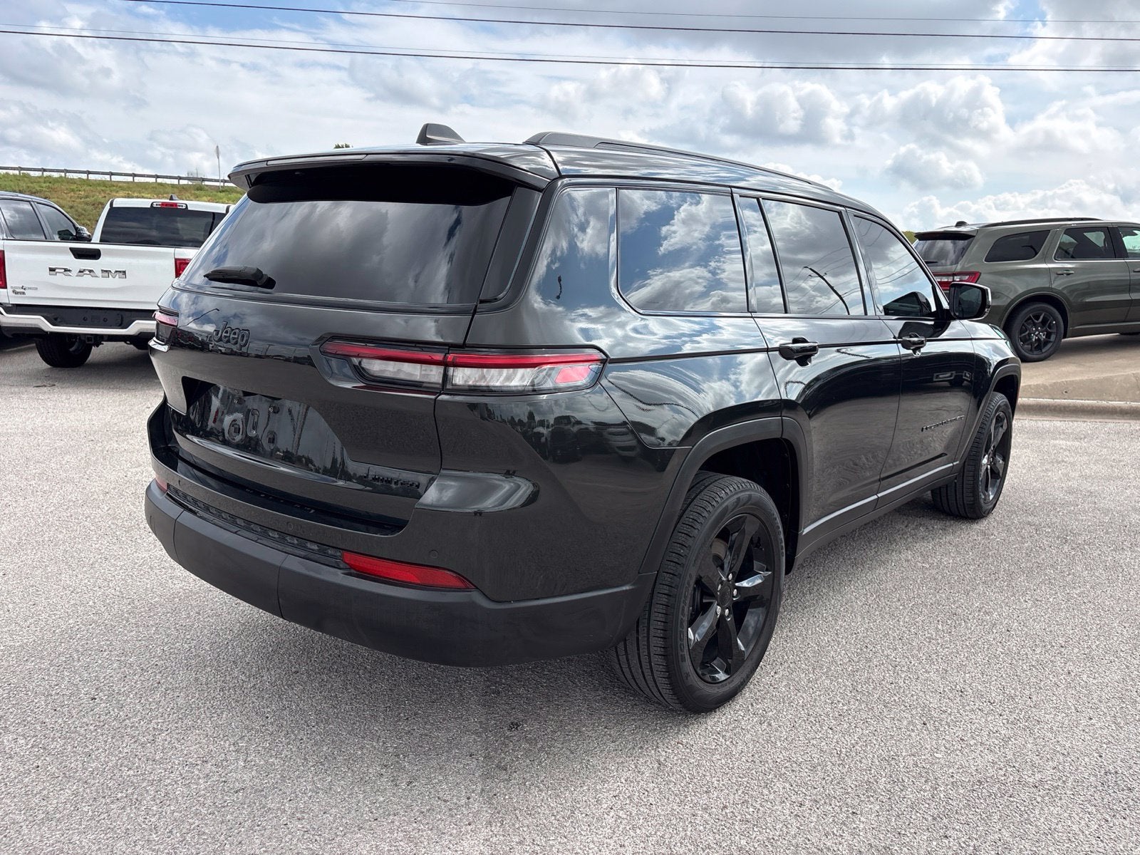 2024 Jeep Grand Cherokee L Limited 4x2