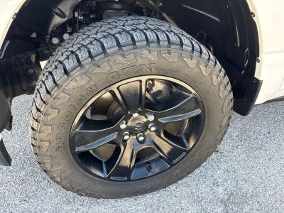 2023 RAM Ram 1500 Lone Star Crew Cab 4x4 5'7' Box